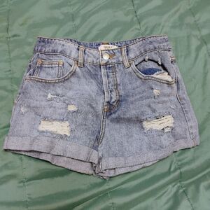 Forever 21 Denim Shorts - Size: 27        (0886)